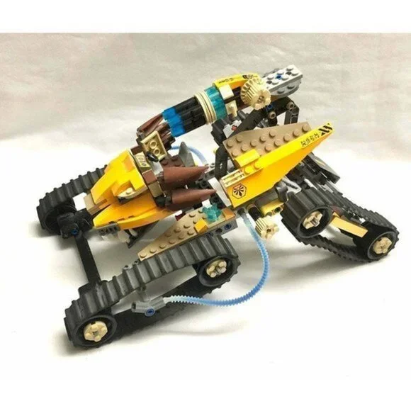 LEGO Legend of Chima Laval Royal Fighter Not Complete Parts - Picture 3 of 6